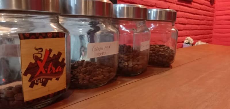 x-tra cafe jombang