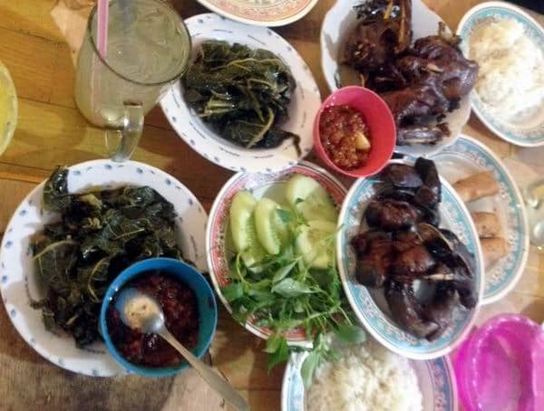 bebek goreng pak pinggir
