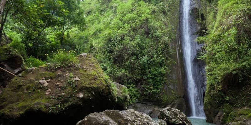 air terjun siluwok progo
