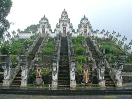 Pura Luhur Lempuyang