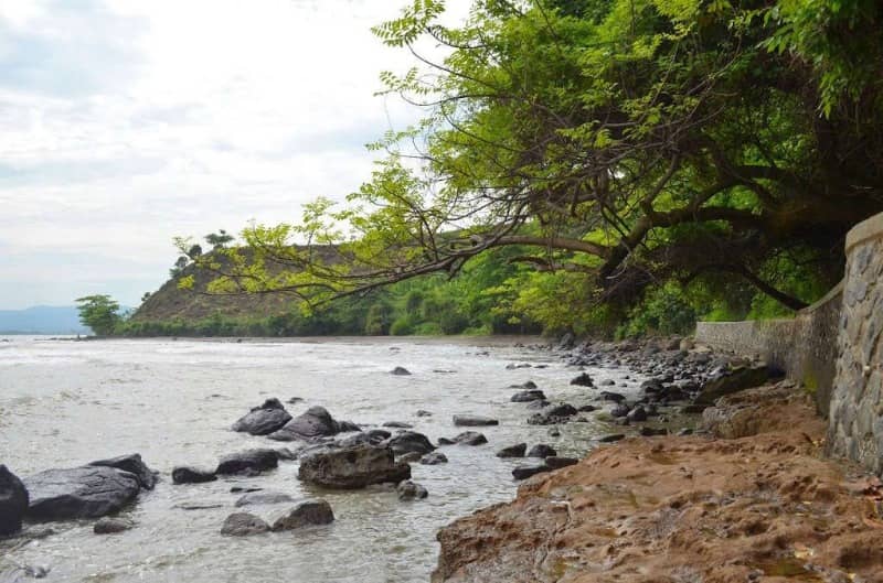 pantai ujung negoro