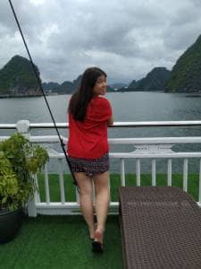 selfie di halong bay cruises